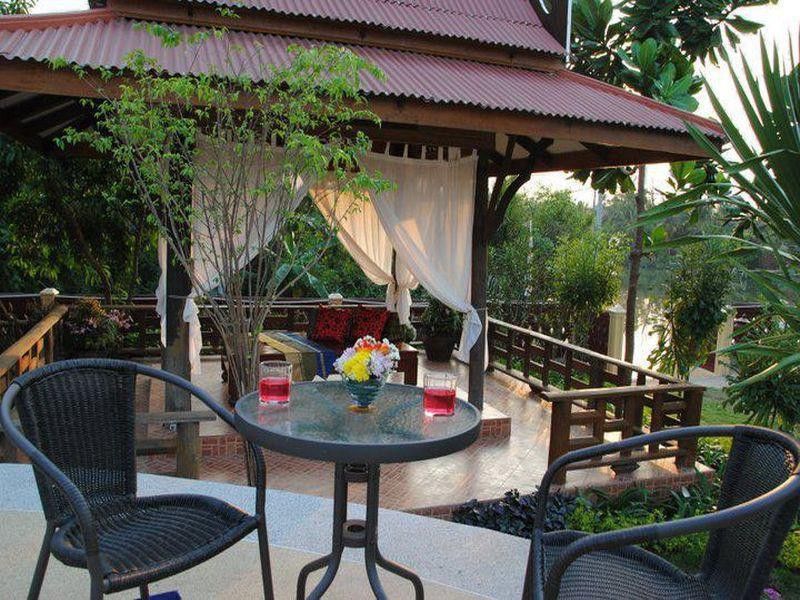Jaroenrat Resort Samut Songkhram Exterior photo